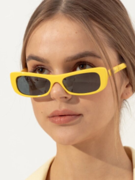 Jacquemus Capri Rectangular Sunglasses Yellow\\Grey display picture 3